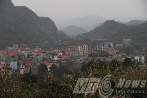Thị trấn Đồng Đăng nhìn từ pháo đài 