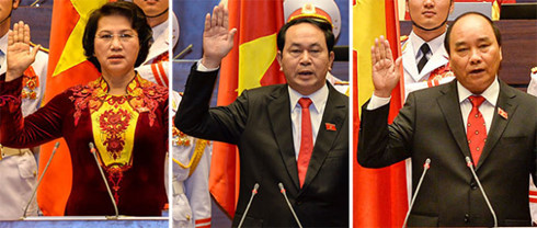 Ba tân lãnh đạo tuyên thệ lần đầu. Ảnh: internet